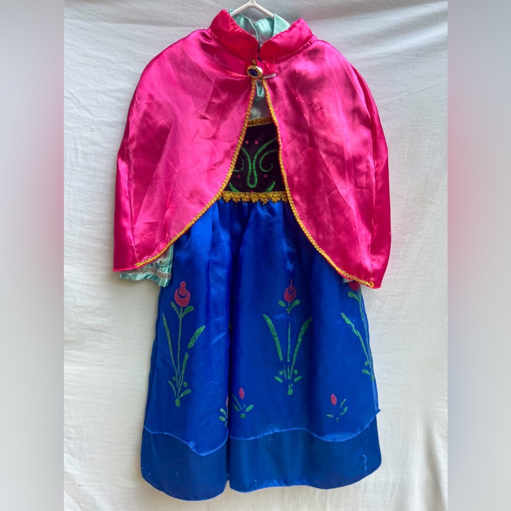 Princess Anna Frozen Disney Girls Costume Size 110 with Cape